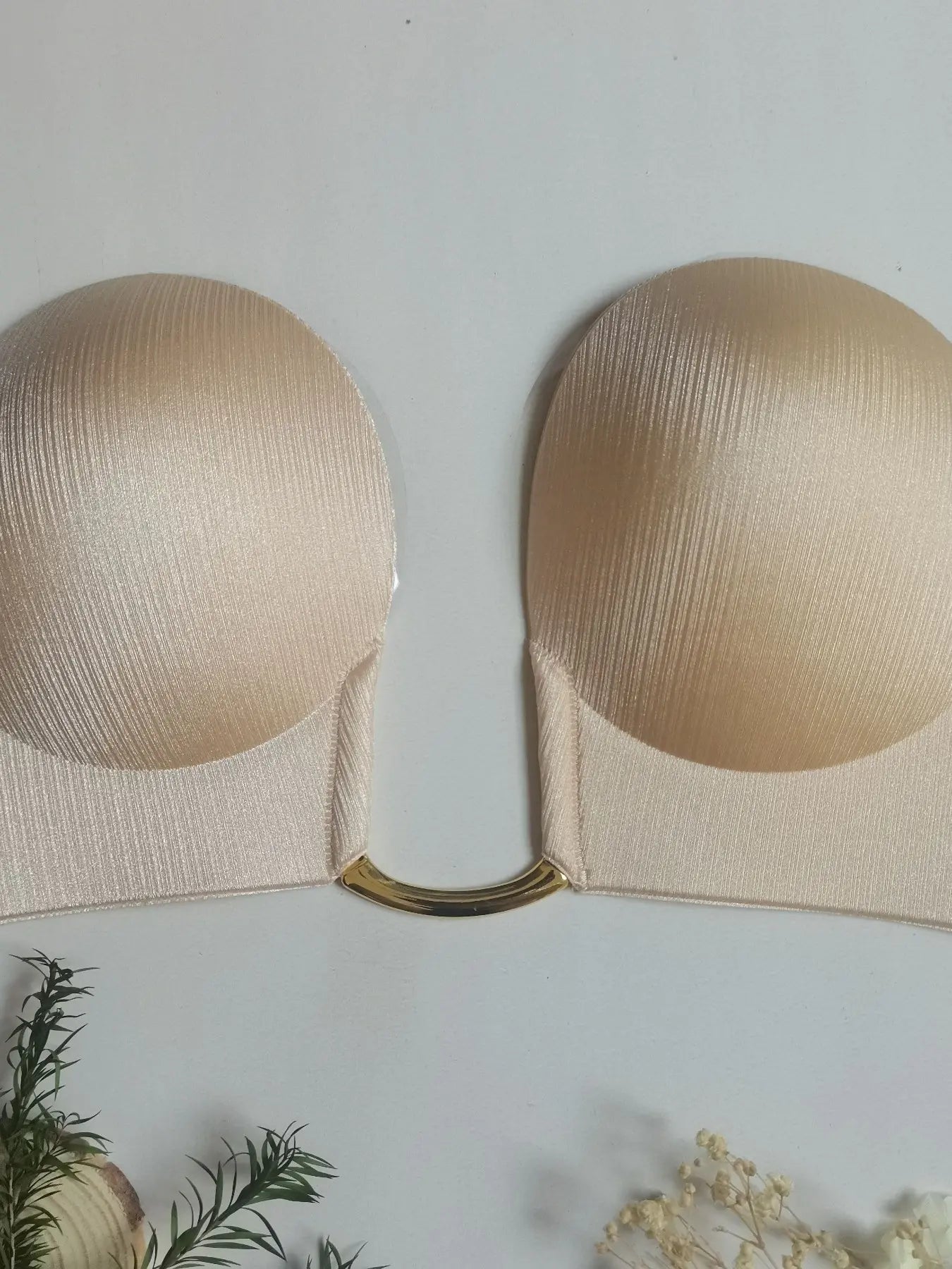 Women'S U-Shaped Backless Shaping Wireless Bra Strapless Chest Support Medium, Invisible Bras, Suitable for Party Dresses & Wedding Gowns, Comfortable Invisible Design, Elegant